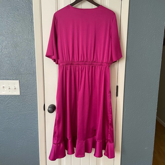 The Drop wrap dress - Picture 5 of 10